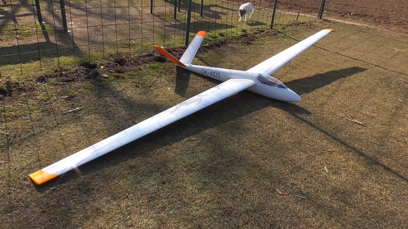 1_S1070006